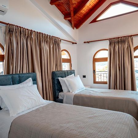 Fabio Guest House Gjirokastër Esterno foto