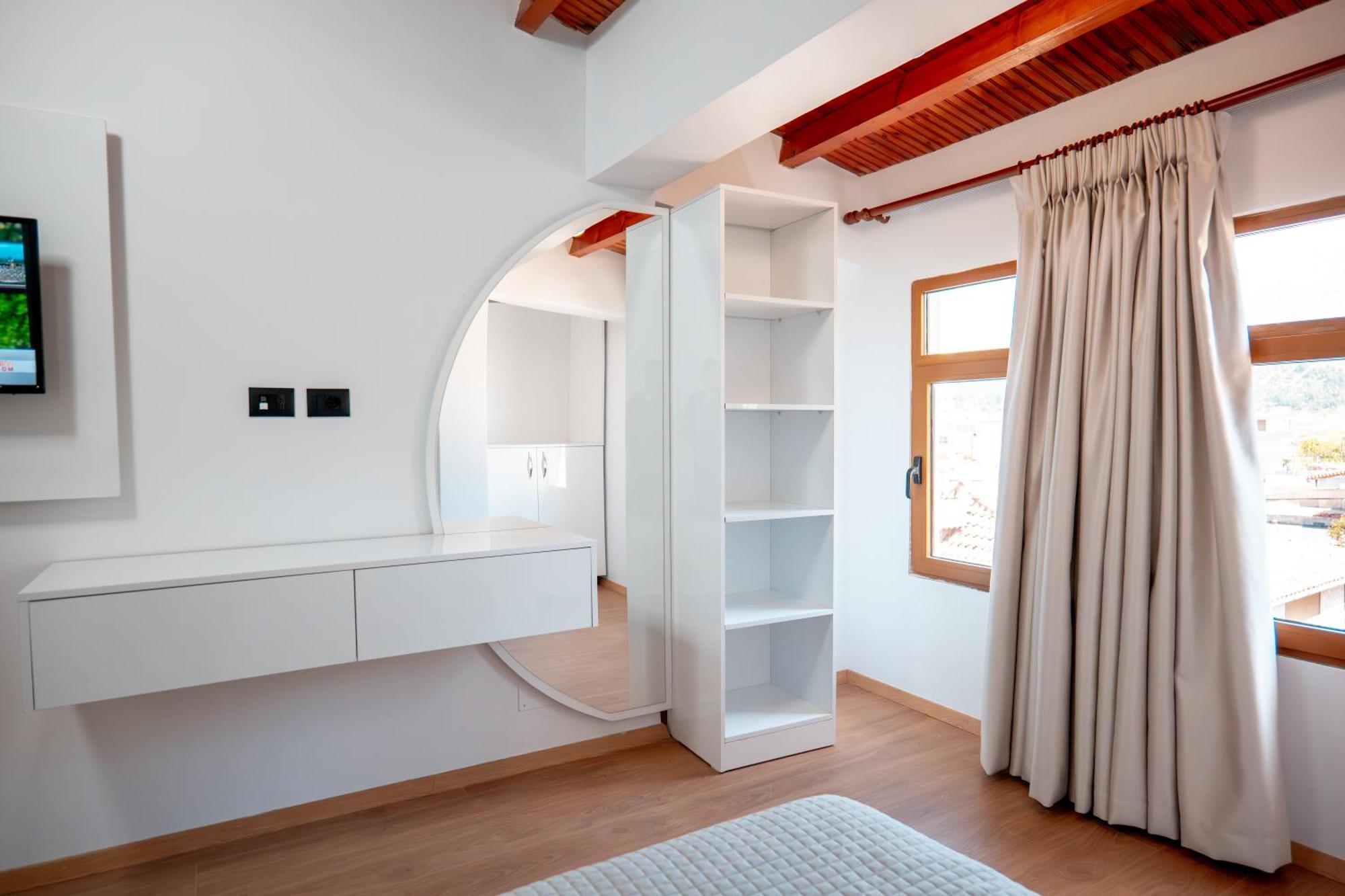 Fabio Guest House Gjirokastër Esterno foto